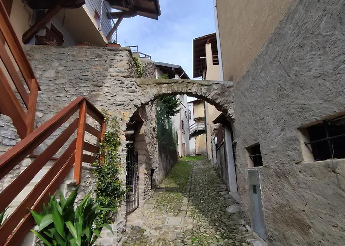 Antico Borgo Tra I Laghi 아파트 메이나